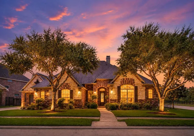 3rd image of 55 Wyndehaven Lakes Dr, Katy, TX 77494 | MLS# 67198654