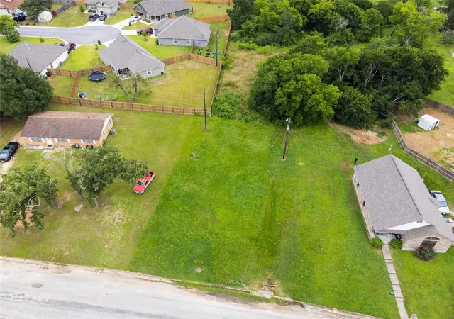 Photo 3 of Land for sale at 401 W Kleb St, Caldwell, TX 77836 | MLS# 45653192 | Listing updated on 2026-02-06