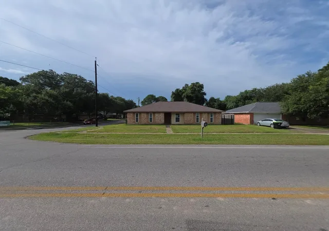 image of 2218 Hamman Rd, Bay City, TX 77414 | MLS# 80111742