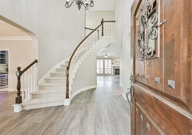Photo 2 of Sale Pending at 3407 Scenic Elm St, Houston, TX 77059 | MLS# 18897950 | Listing updated on 2026-09-10