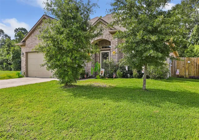 Photo 2 of Single family home for sale at 26328 Cooperstown Way, Splendora, TX 77372 | MLS# 15584525 | Listing updated on 2026-10-07