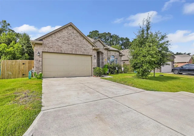 Photo 3 of Single family home for sale at 26328 Cooperstown Way, Splendora, TX 77372 | MLS# 15584525 | Listing updated on 2026-10-07