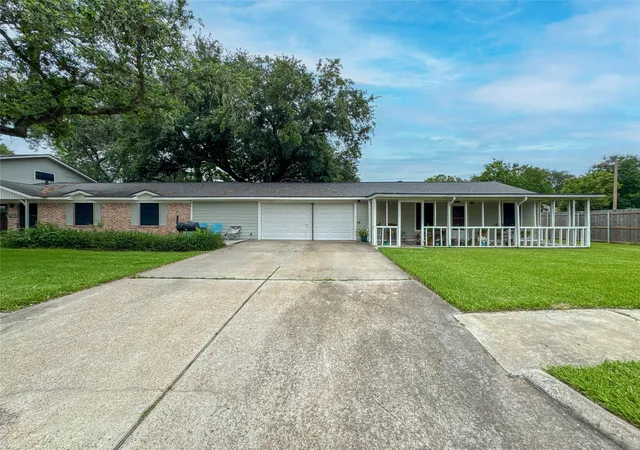 1st image of 201 W 5th St, Deer Park, TX 77536 | MLS# 55814730