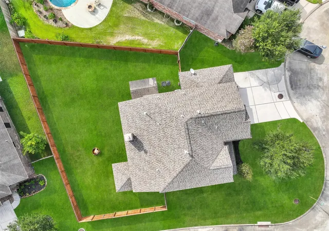 Photo 2 of Single family home for sale at 2303 Deer Trace Ct, Crosby, TX 77532 | MLS# 10284935 | Listing updated on 2026-09-02