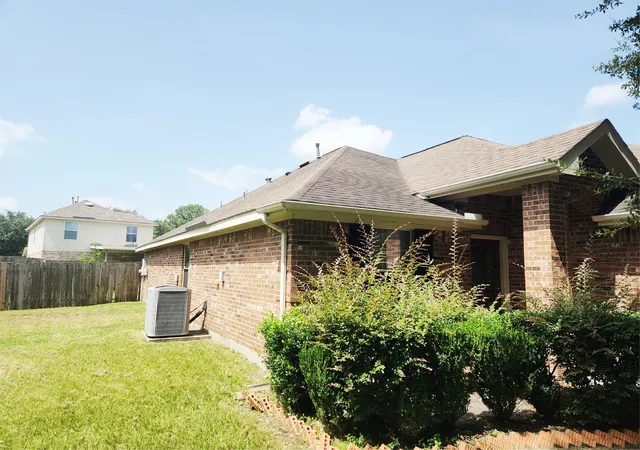 Photo 3 of Sale Pending at 9803 Wedgeford Ct, Houston, TX 77044 | MLS# 84690792 | Listing updated on 2026-09-16