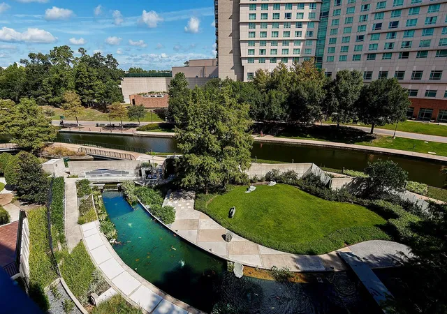 Photo 2 of Condo for sale at 3 Waterway Ct #4E, The Woodlands, TX 77380 | MLS# 68625225 | Listing updated on 2026-08-27