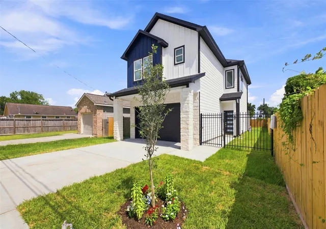 1st image of 7953 Joy St, Houston, TX 77028 | MLS# 71541168