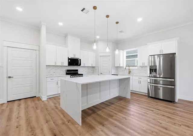 4th image of 7953 Joy St, Houston, TX 77028 | MLS# 71541168