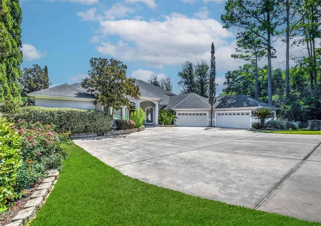 Photo 3 of Mansion for sale at 18724 Palm Beach Blvd Blvd, Montgomery, TX 77356 | MLS# 40138385 | Listing updated on 2026-08-24