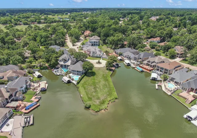 Photo 4 of Land for sale at 48 Logansport Ct, Montgomery, TX 77356 | MLS# 89421807 | Listing updated on 2026-07-14