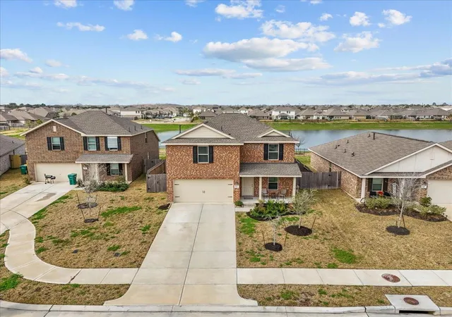 Homes for sale in La Marque, TX | 512 Maple Bend Ln, La Marque, TX 77568 | MLS# 37665689