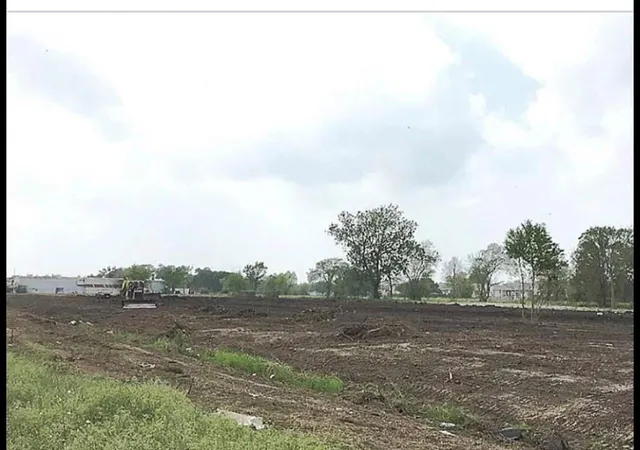 Photo 1 of Land for sale at 5303 Canal St, Houston, TX 77011 | MLS# 26147947 | Listing updated on 2026-07-16