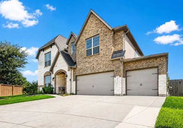 Photo 2 of Single family home for sale at 3514 Hampton Landing Ct, Katy, TX 77494 | MLS# 14317173 | Listing updated on 2026-09-17