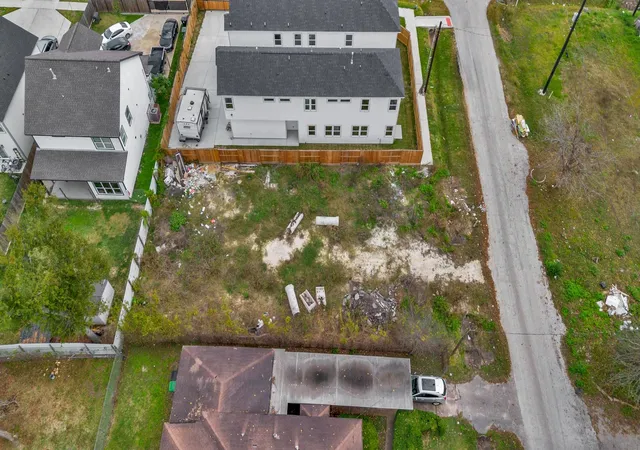 Photo 3 of Land for sale at 4121 E Toliver St, Houston, TX 77016 | MLS# 87826084 | Listing updated on 2026-08-15