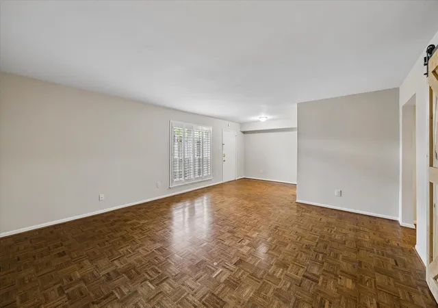 1st image of 355 N Post Oak Ln #644, Houston, TX 77024 | MLS# 35195147