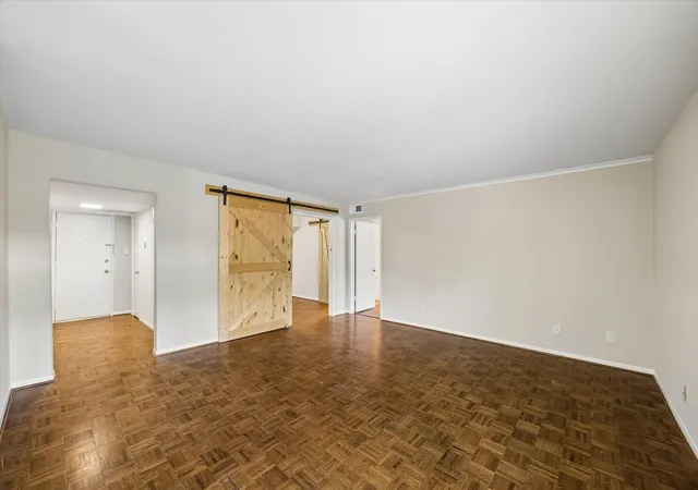 Photo 3 of Condo for sale at 355 N Post Oak Ln #644, Houston, TX 77024 | MLS# 35195147 | Listing updated on 2026-08-21