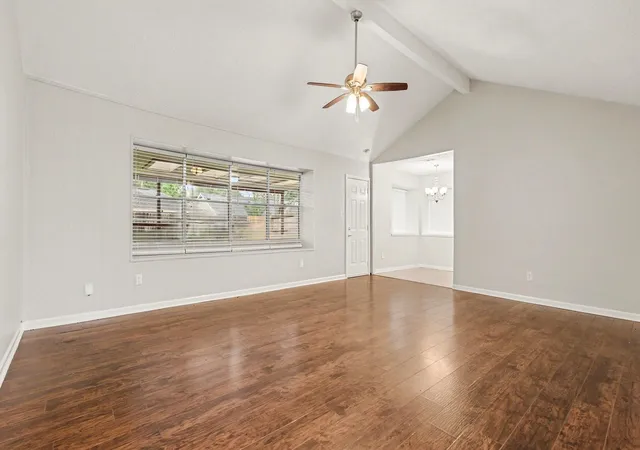 Homes for sale in Friendswood, TX | 16107 Barcelona Dr, Friendswood, TX 77546 | MLS# 17403191