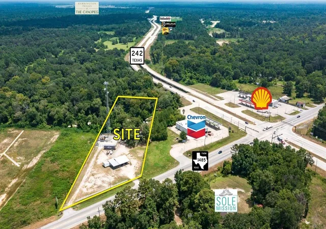 4th image of 16067 Fm 1485 Rd, Conroe, TX 77306 | MLS# 27242352