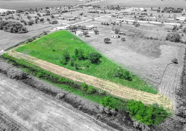 Photo 1 of Land for sale at 14411 Austin Bayou Dr, Rosharon, TX 77583 | MLS# 38763807 | Listing updated on 2026-08-24