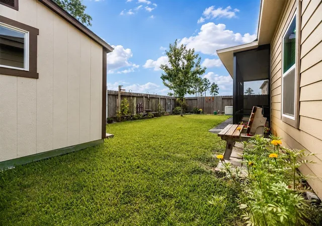 Photo 3 of Sale Pending at 20232 Torrey Pines Ln, Cleveland, TX 77327 | MLS# 11471451 | Listing updated on 2026-09-12