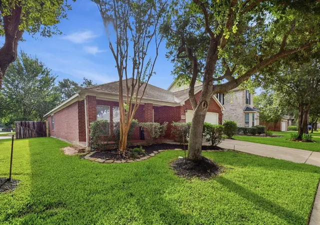 Photo 2 of Single family home for sale at 19226 Countryhills Ct, Spring, TX 77388 | MLS# 55182717 | Listing updated on 2026-07-13