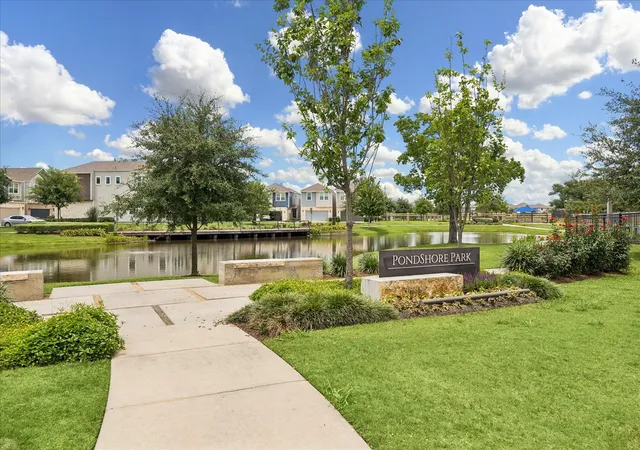 35th image of 10003 Brickhouse Dr, Houston, TX 77080 | MLS# 60311892