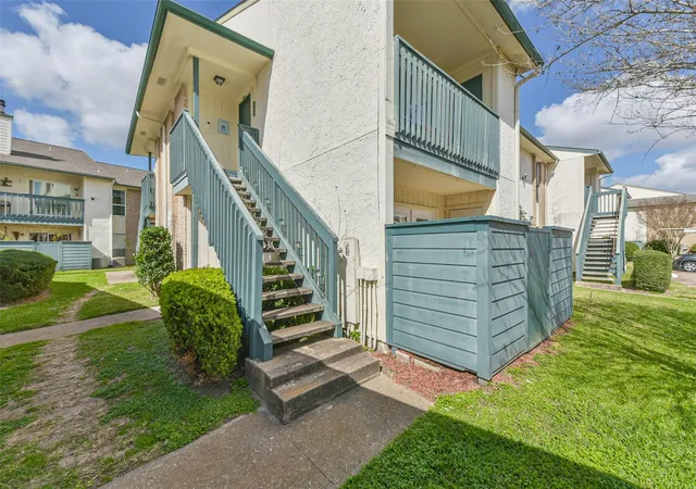 image of 250 El Dorado Blvd, Webster, TX 77598