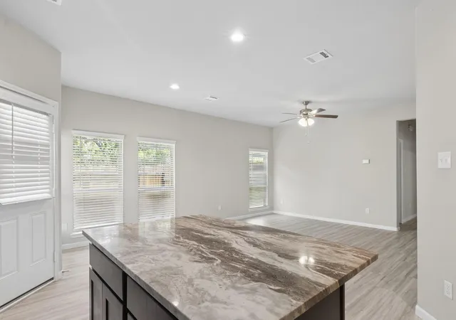 4th image of 24723 Teton Hollow Trl, Huffman, TX 77336 | MLS# 69675432