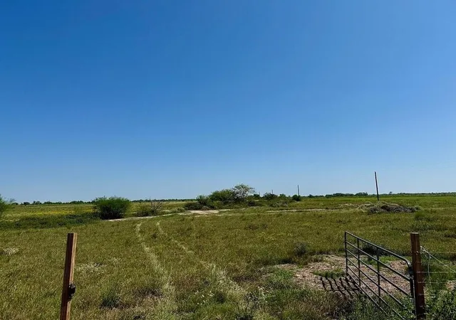 2nd image of 1993 Fm 2761, Cat Spring, TX 78933 | MLS# 80347359