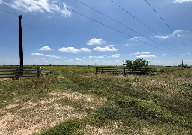 3rd image of 1993 Fm 2761, Cat Spring, TX 78933 | MLS# 80347359