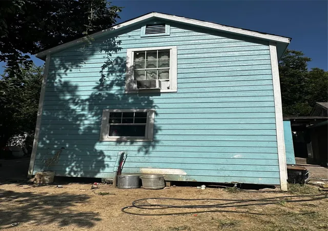2nd image of 5511 Enid St, Houston, TX 77009 | MLS# 10043407