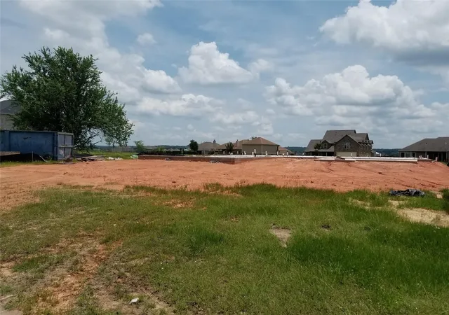 Photo 1 of Land for sale at 10913 Dauphine St, Willis, TX 77318 | MLS# 53895305 | Listing updated on 2026-04-22