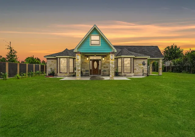 Photo 2 of Single family home for sale at 1664 Road 5601, Cleveland, TX 77327 | MLS# 13660181 | Listing updated on 2026-08-24