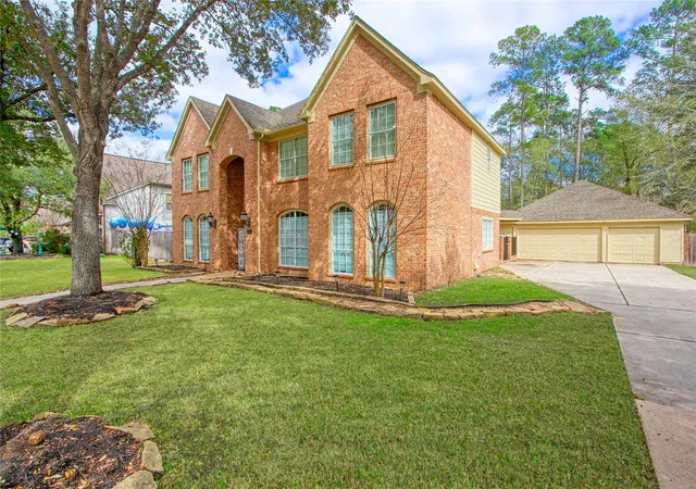 Photo 3 of Single family home for sale at 14010 Lakewood Xing Blvd, Houston, TX 77070 | MLS# 74379521 | Listing updated on 2026-09-03