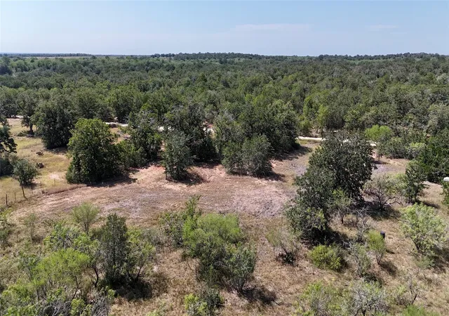 Photo 3 of Land for sale at Tbd Cr 426, Waelder, TX 78959 | MLS# 59493197 | Listing updated on 2026-08-08