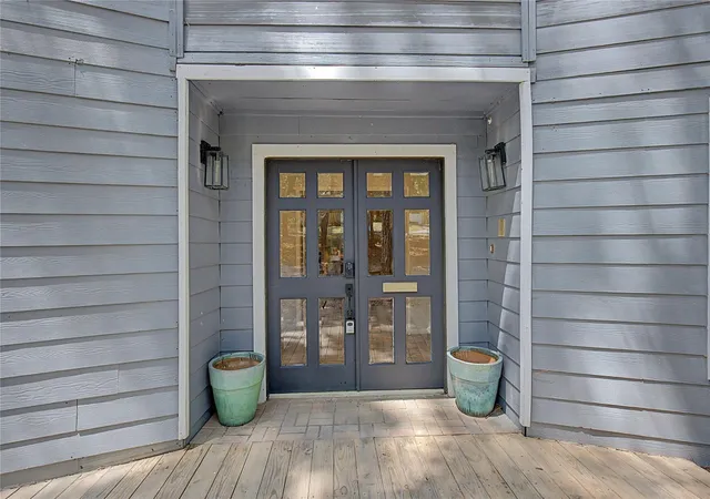 Photo 3 of Single family home for sale at 3732 Summer Ln, Huntsville, TX 77340 | MLS# 75491074 | Listing updated on 2026-09-12