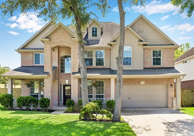 Single family home for sale at 8126 Buffalo Springs Court, Sugar Land, TX 77479 | MLS# 62428988