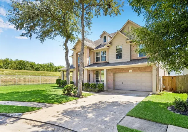 Photo 2 of Single family home for sale at 8126 Buffalo Springs Court, Sugar Land, TX 77479 | MLS# 62428988 | Listing updated on 2026-10-07
