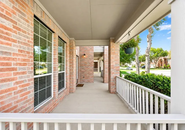 Photo 3 of Single family home for sale at 8126 Buffalo Springs Court, Sugar Land, TX 77479 | MLS# 62428988 | Listing updated on 2026-10-07