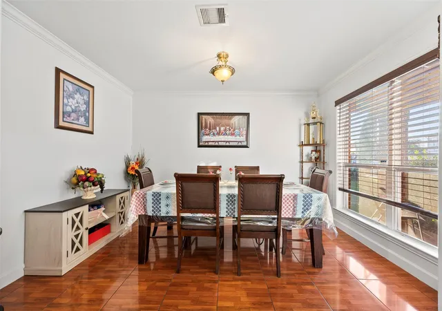 Photo 4 of Sale Pending at 1110 Piedmont Crk Trl, Houston, TX 77073 | MLS# 38766930 | Listing updated on 2026-09-09