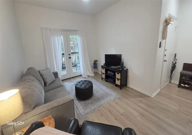 Photo 4 of Condo for sale at 11711 Memorial Dr #45, Houston, TX 77024 | MLS# 82915120 | Listing updated on 2026-09-04