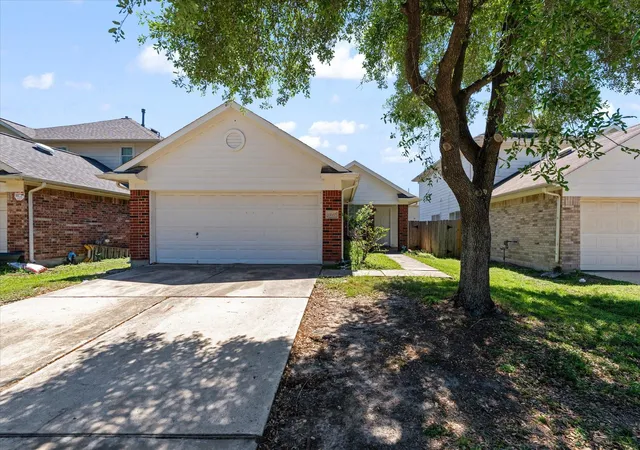 Photo 1 of Sale Pending at 1410 Hade Fls Ln, Houston, TX 77073 | MLS# 10171660 | Listing updated on 2026-09-14
