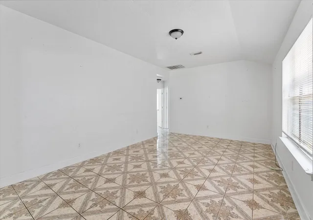 Photo 3 of Sale Pending at 1410 Hade Fls Ln, Houston, TX 77073 | MLS# 10171660 | Listing updated on 2026-09-14