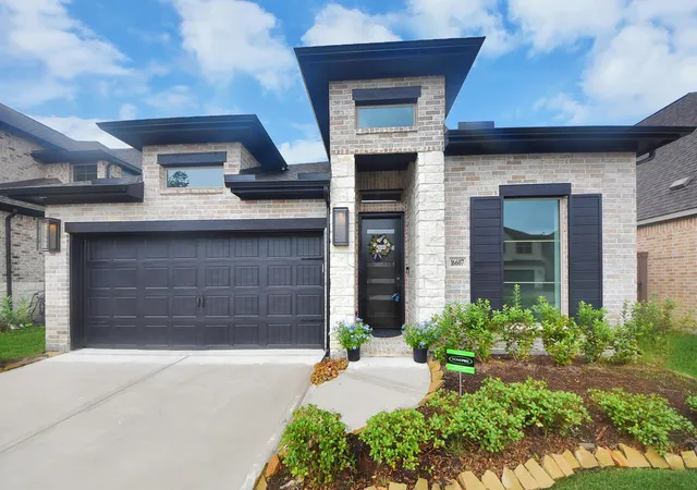 Photo 1 of Sale Pending at 16607 Yaklin Meadow, Humble, TX 77346 | MLS# 51598922 | Listing updated on 2026-09-17