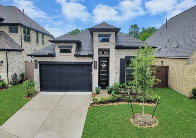 Photo 2 of Sale Pending at 16607 Yaklin Meadow, Humble, TX 77346 | MLS# 51598922 | Listing updated on 2026-09-17