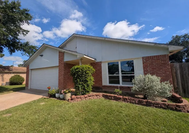 Photo 1 of Single family home for sale at 9310 Magnolia Ridge Dr, Houston, TX 77070 | MLS# 52384339 | Listing updated on 2026-08-06