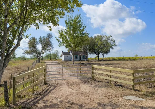 Photo 3 of Land for sale at 624 Berger Rd, La Grange, TX 78945 | MLS# 13595688 | Listing updated on 2026-08-31
