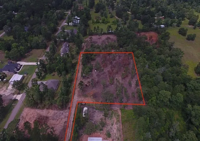 2nd image of 12939 Rose Rd, Willis, TX 77378 | MLS# 50174624