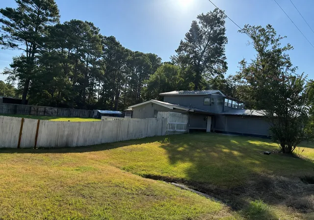 Photo 1 of Single family home for sale at 244 County Road 452, Bronson, TX 75930 | MLS# 8488941 | Listing updated on 2026-10-07