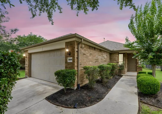 2nd image of 1206 Cleistes Ln, Richmond, TX 77469 | MLS# 66134613
